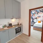 Apartman Alison *