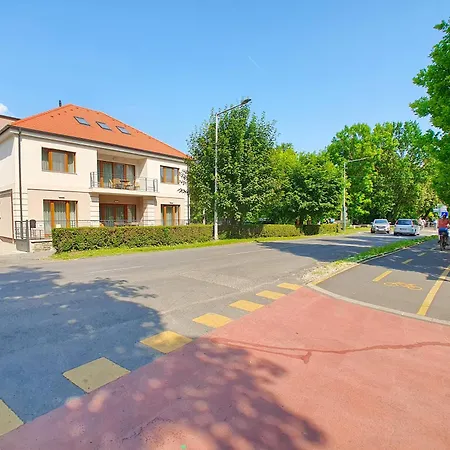 Alison Apartment Keszthely