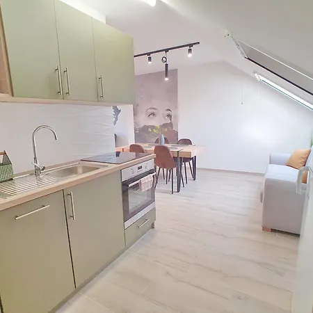 Apartment Alison Keszthely